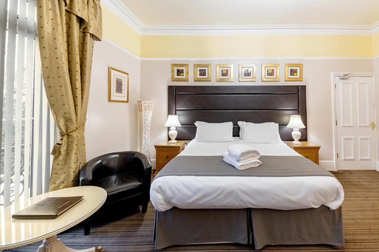 Charades Guest House Χέρεφορντ Εξωτερικό φωτογραφία