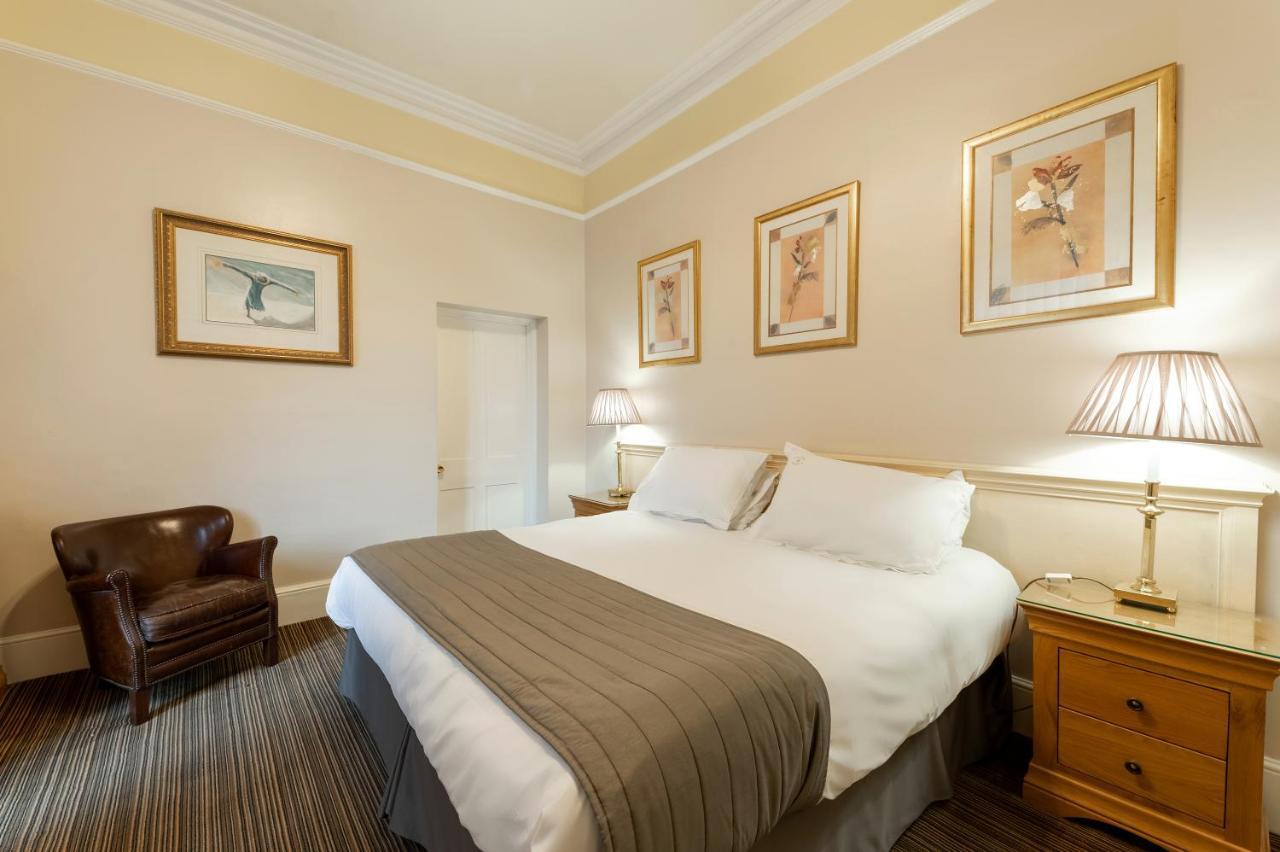 Charades Guest House Χέρεφορντ Εξωτερικό φωτογραφία